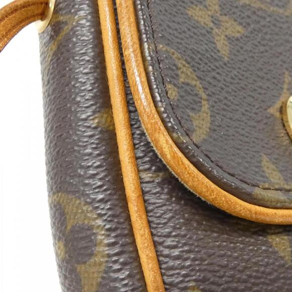 LOUIS VUITTON Brown Monogram Pochette Shoulder Bag